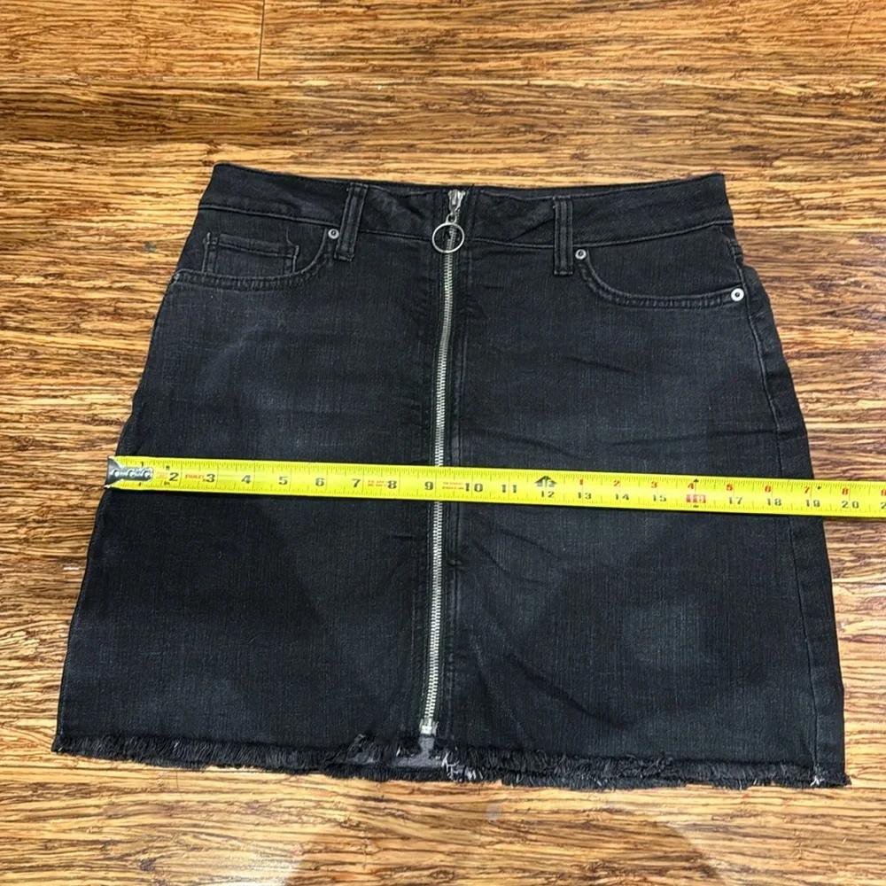 Arizona Jean Co black zip front denim mini skirt size 9